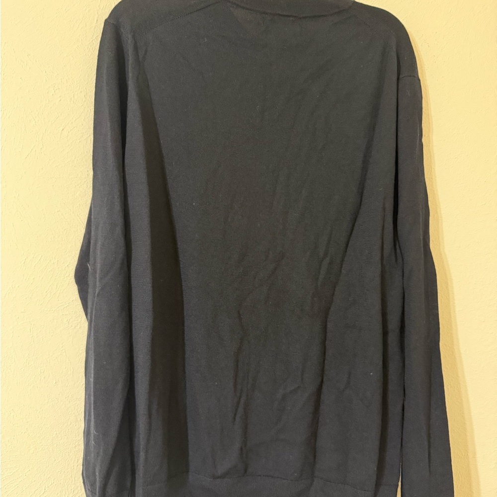 Banana Republic Men’s Crew Neck Sweater - Picture 9 of 9